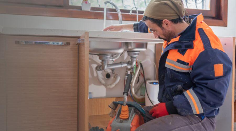 Local water heater installation in East China, MI